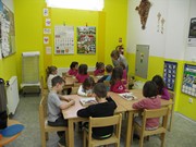 Výtvarná dílna p.Junová - dárek pro maminku